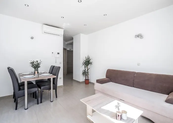 Apartamento Cavar, Close To The *